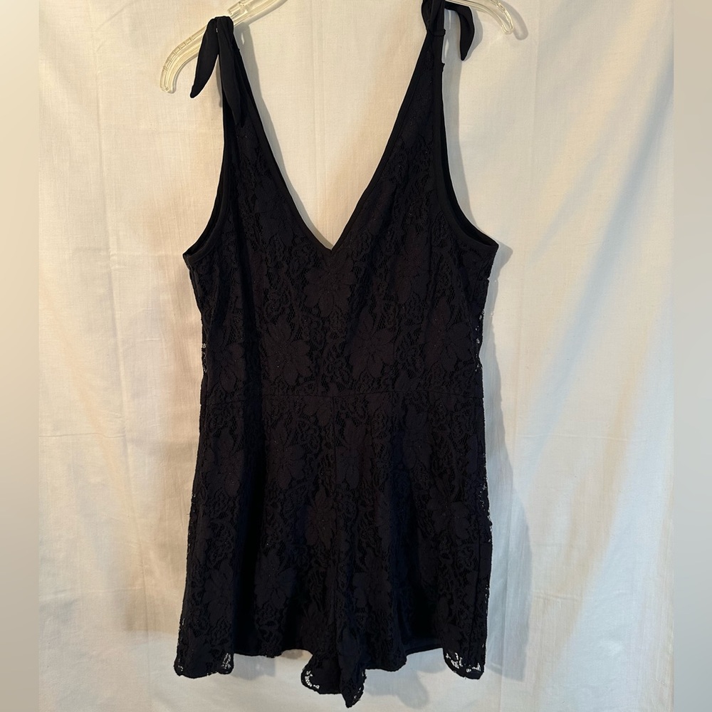 Adorable black lace romper size large